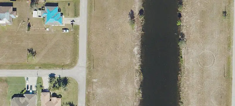 1321 NW 9th Pl, Cape Coral, FL 33993
