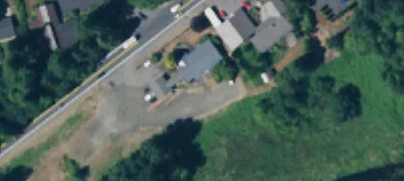 Mixed-Use Property with Auxiliary Building