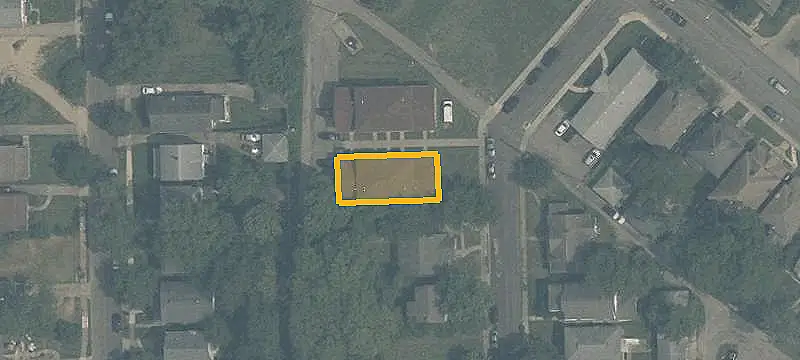 12-Unit Garden-Style Apartment Property