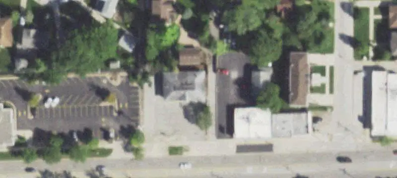 Former Auto Service Building