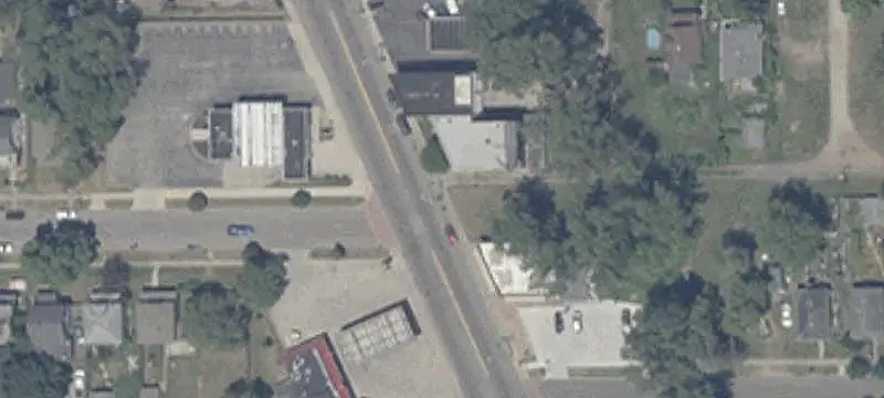 8-Unit Apartment Building