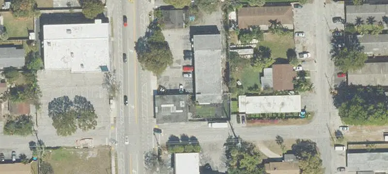 Corner Shopping Center with Diverse Tenants
