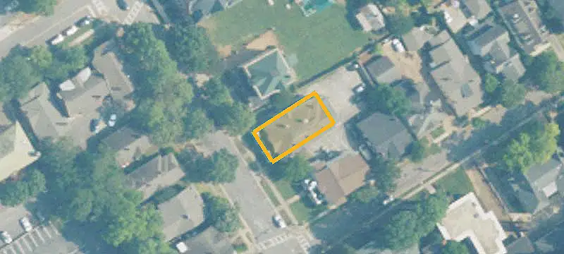 Historic 8-Unit Apartment Building