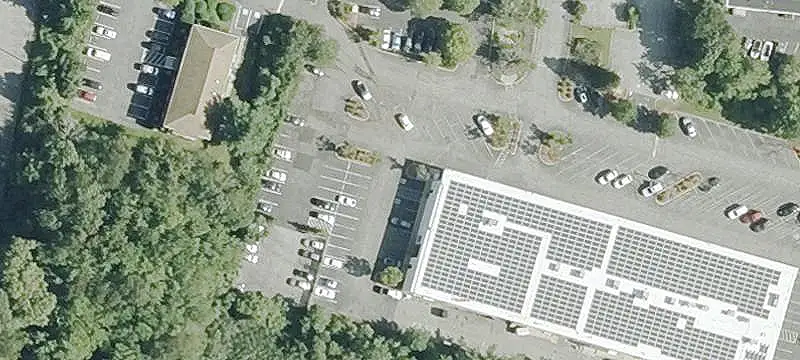 Fully Leased Shopping Center