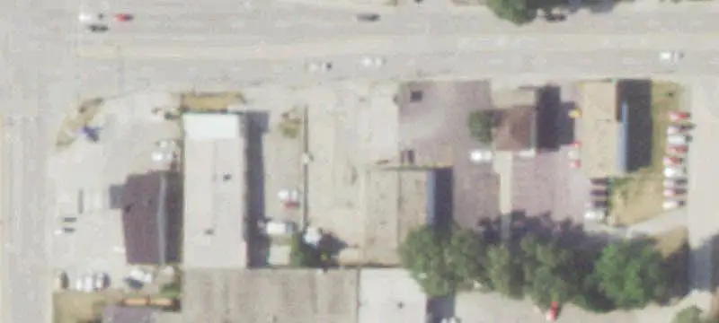 Flex Building With Drive-In Doors