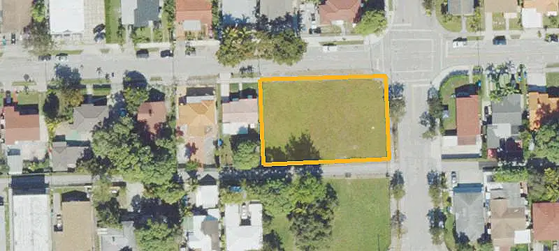 Two-Story Single-Tenant Retail
