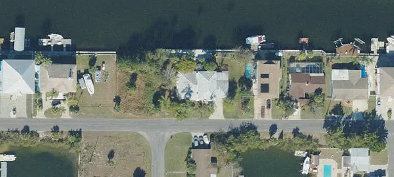 Lots/Land