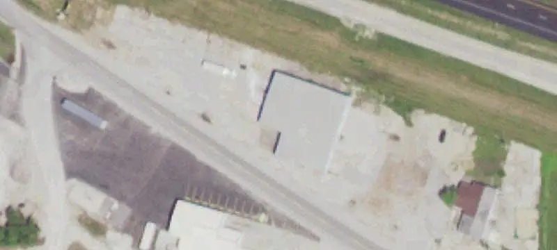 Truck and Auto Service Shop