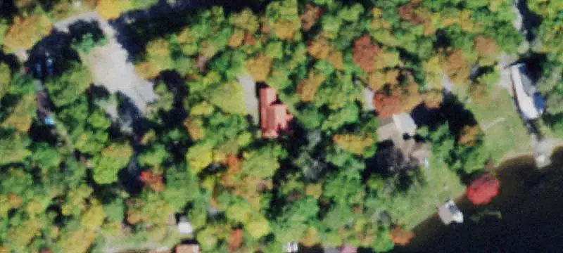 Cottage Resort with Boathouse