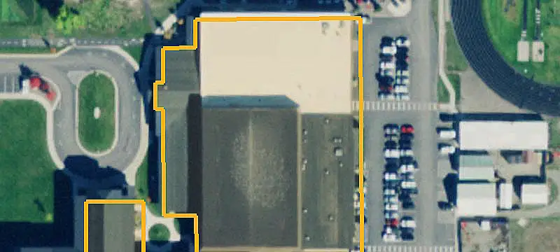 Mixed-Use Property with 4 Units