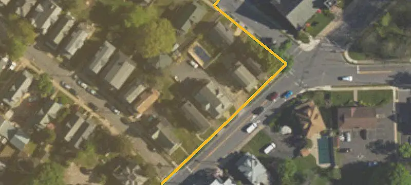 Modern Duplex With Separate Utilities