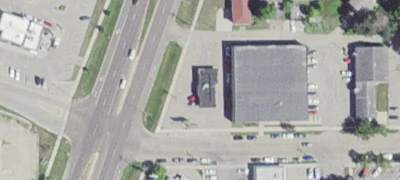 Freestanding White-Box Retail Space
