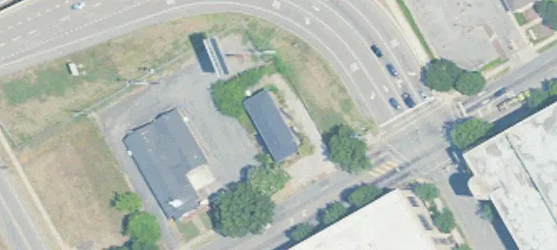 6-Unit Apartment Building