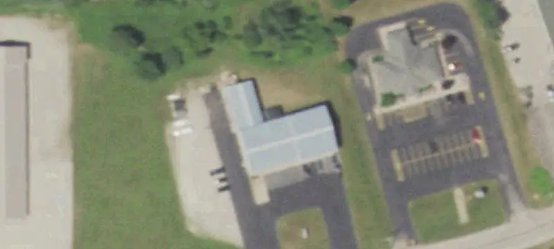 Flex Space with Overhead Door