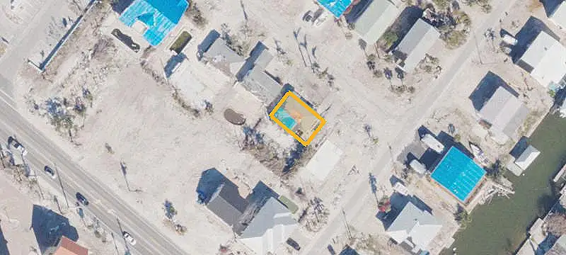 4870 Coral Rd, Fort Myers Beach, FL 33931
