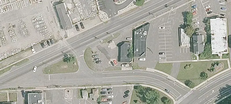 Three-Bay Automotive Shop