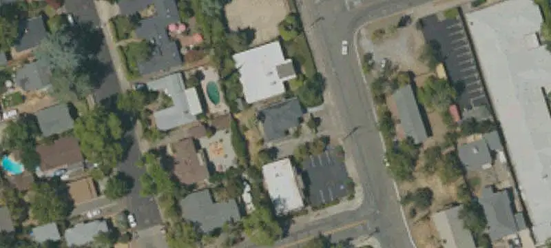 Flexible Multi-Tenant Office Building