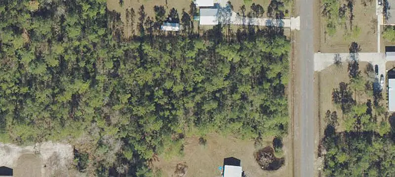 Lots And Land / Lots