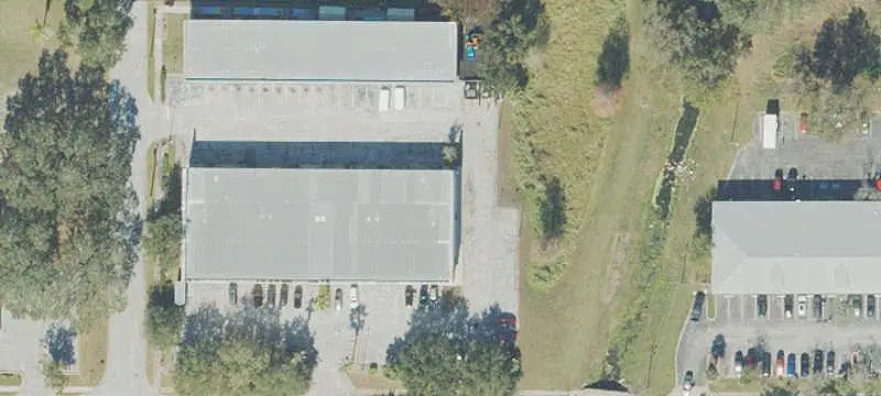 Multi-Tenant Shopping Center