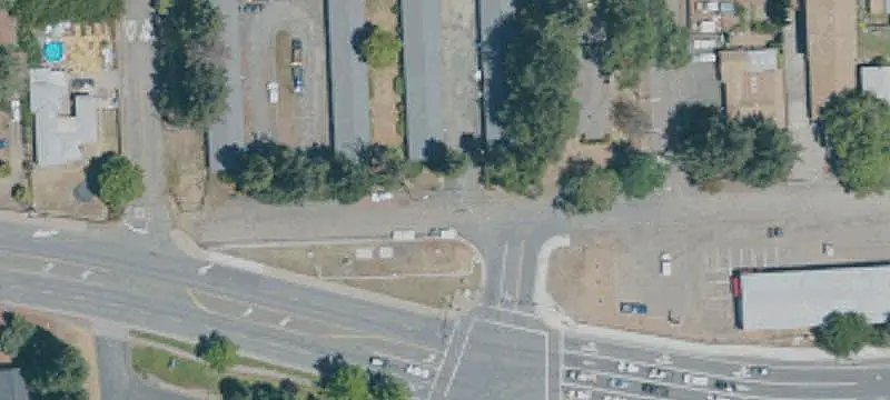 Eight-Unit Apartment Complex