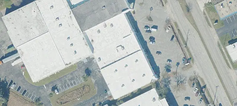 Multi-Tenant Retail Center