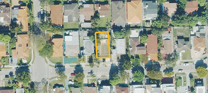 Multifamily Property Near 8th Street