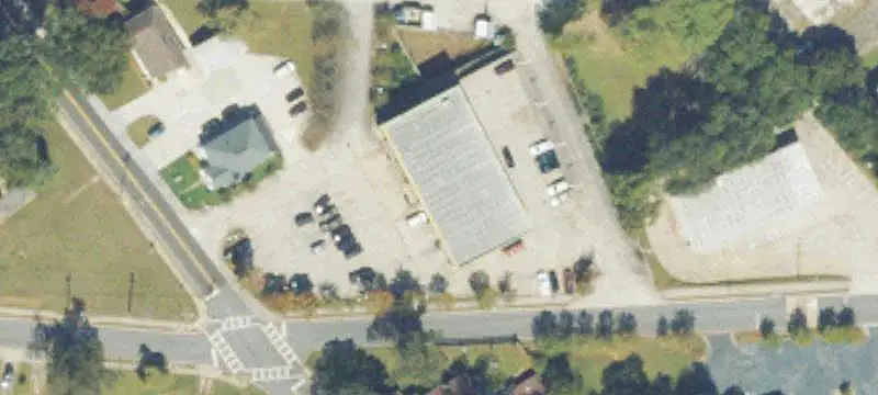 12-Bay Warehouse with Roll-Up Doors