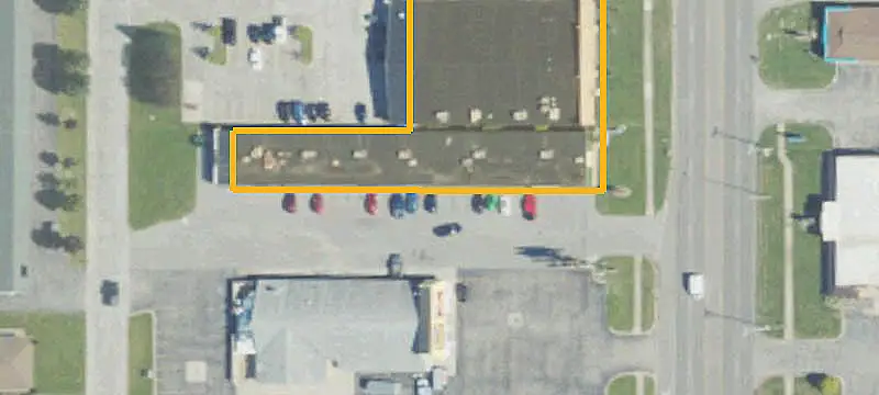 Multi-Tenant Strip Mall