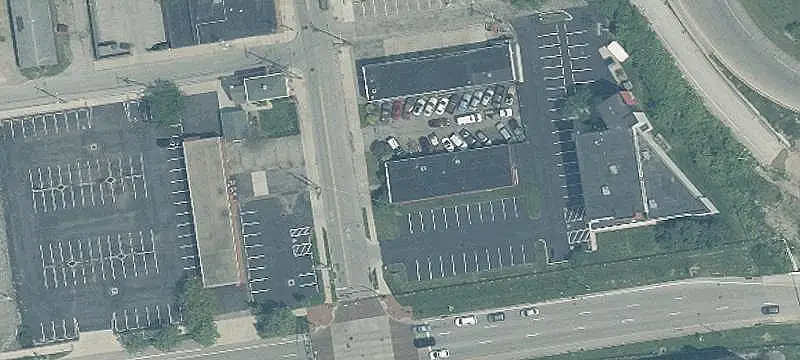 Flex Space With Repair Garage