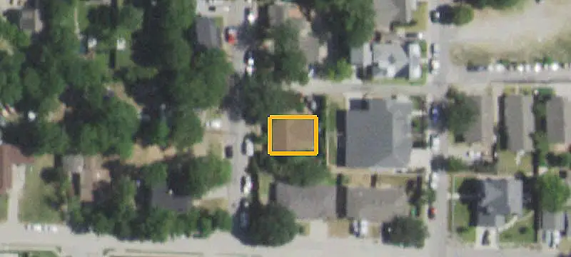 Unzoned Commercial Land