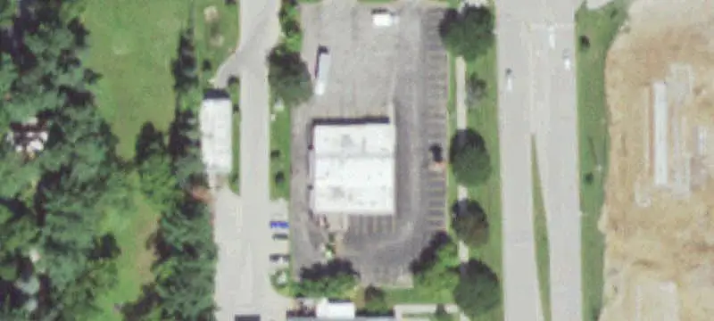 Restaurant Building with Walk-In Coolers