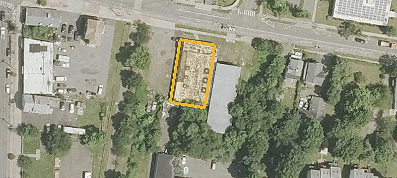 Mixed Use, Land