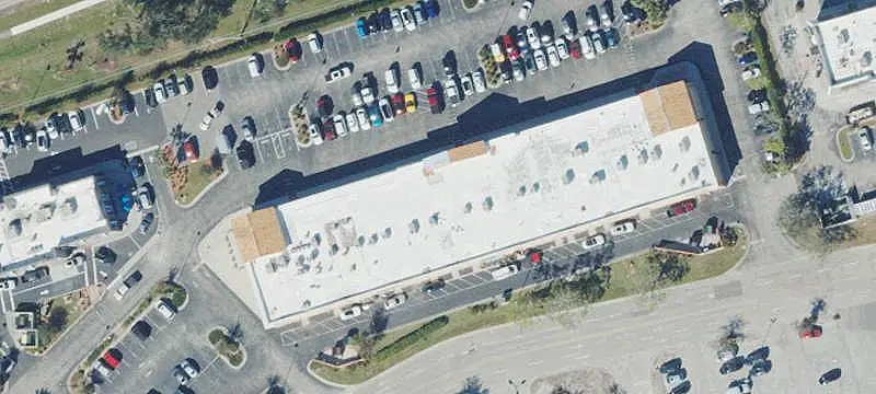 Occupied Retail Space Near Mall