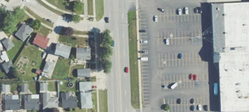 Shopping Center with Retail Anchors