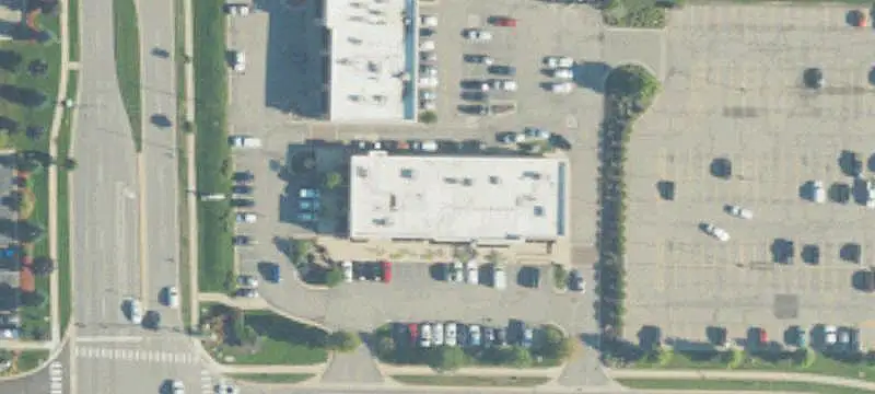 Multi-Tenant NNN Retail Property