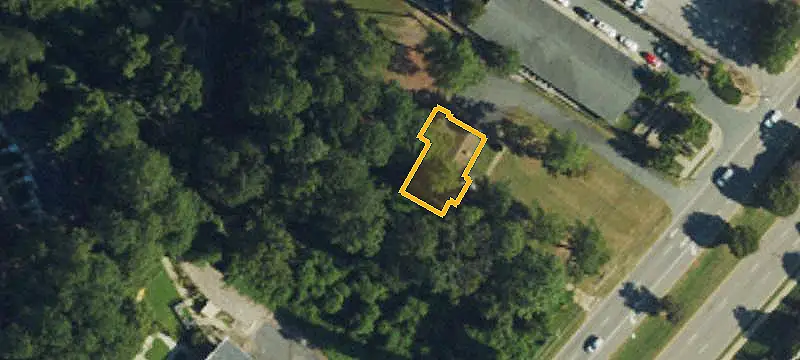 Commercial Land Near Hospital