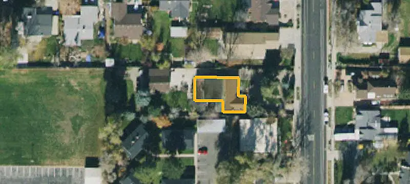 Industrial Building With Excess Land