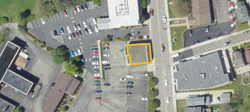 Gas Station at Signalized Corner