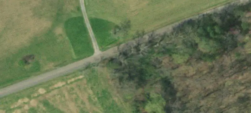 Unrestricted Farmland with Hardwood Cover
