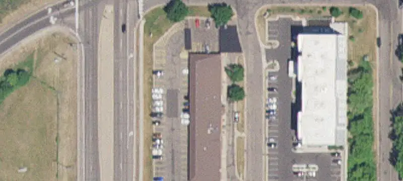 Multi-Tenant Shopping Center