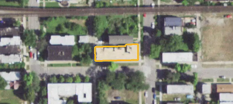 10-Unit Apartment Building