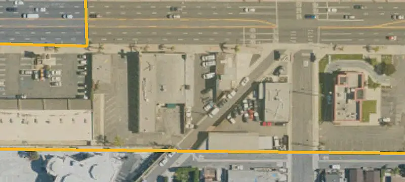 Vacant Storefront with Parking