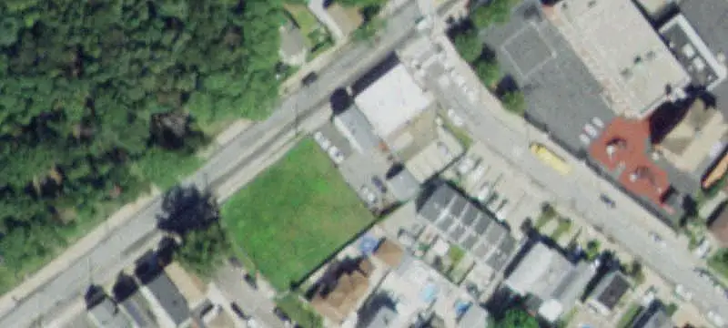Three-Storefront Retail Property