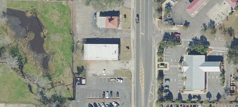 Single-Tenant Auto Shop