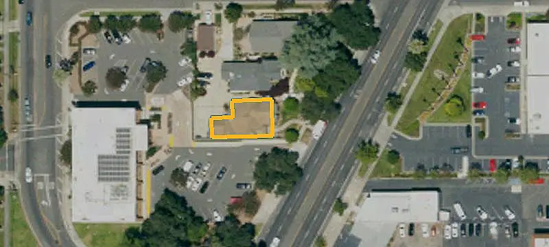 Medical Office Building with Garage