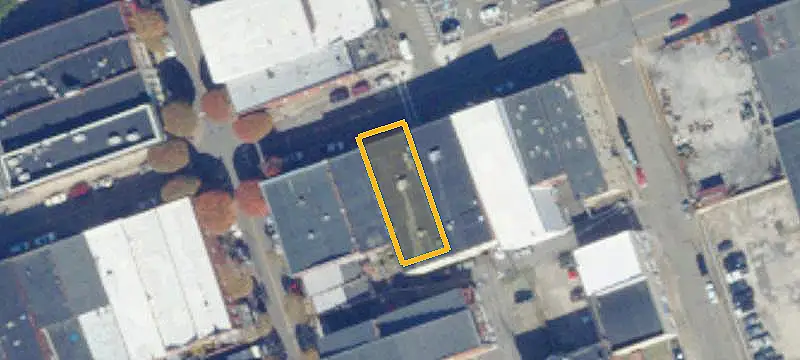 Three-Level Mixed-Use Building