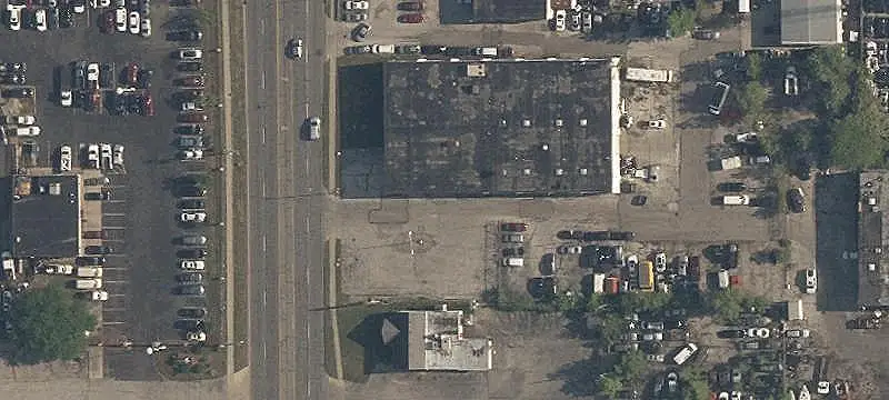 Two-Space Retail Property