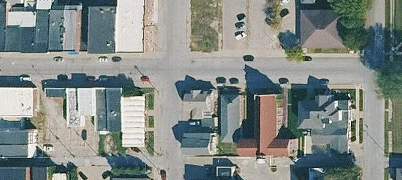 Mixed-Use Property with Apartment
