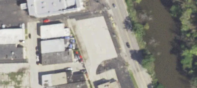 Commercial Land with Improvements