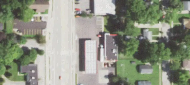 Multi-Tenant Retail Center